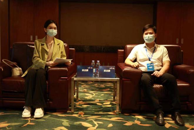 專(zhuān)訪買(mǎi)一壇酒總監(jiān)陸振林 小富快送，打通社區(qū)配送最后100米距離，酒類(lèi)零售