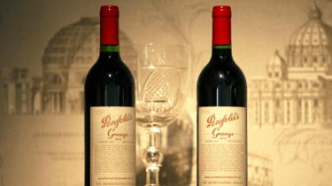 維州單日新增13507例，澳洲發(fā)布旅行警告并聚焦酒類零售防疫；輝瑞Omicron專屬疫苗或將作為加強針接種